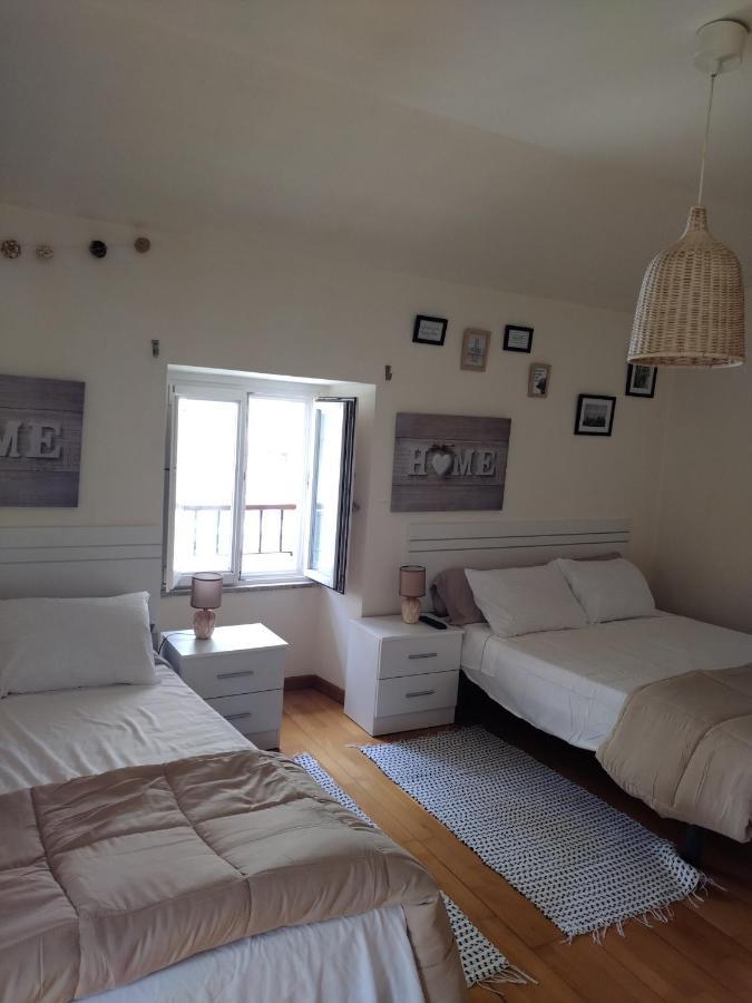 Apartamentos A Parada Do Camino Padrón Esterno foto
